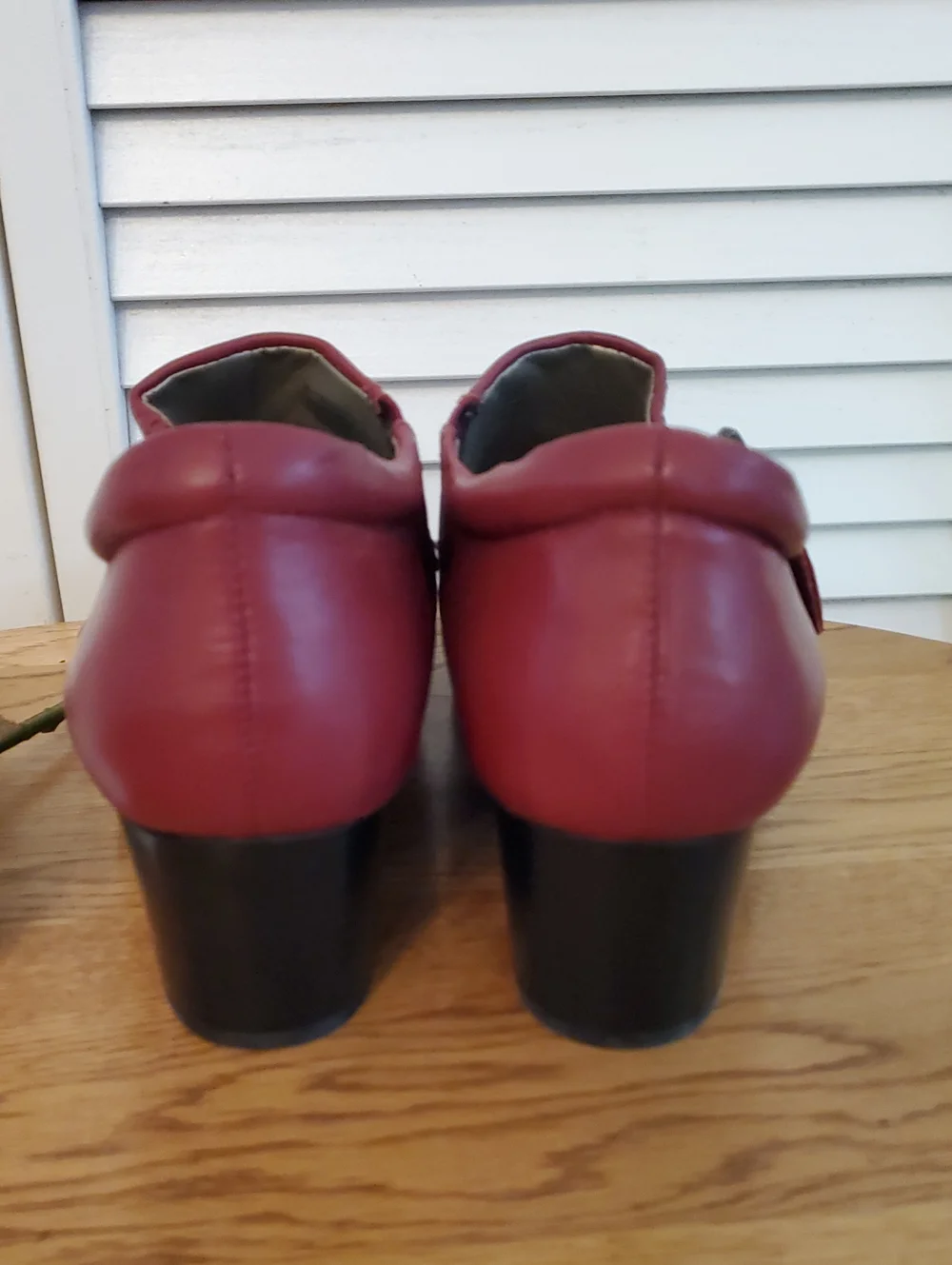 Array Womens Red Leather Block Heel Ankle Booties Shooties Shoes, 9 Wide